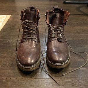 Saks Fifth Ave Mens Leather Boots